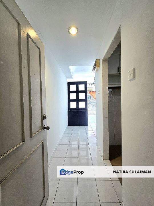 Crystal Tower Apartment Taman Bukit Indah Ampang, Selangor, Ampang