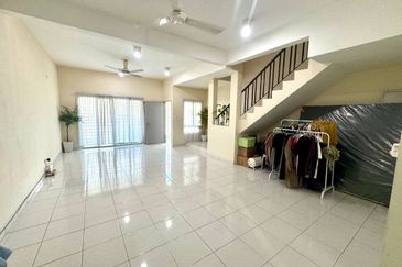 NILAI IMPIAN (LAMAN ORKID)