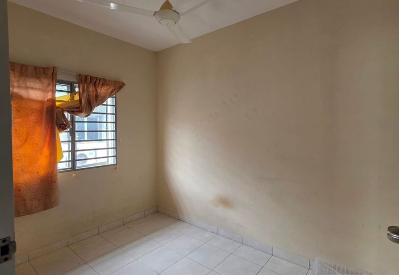 Taman Tasik Semenyih (Lake Residence)