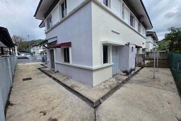 Taman Tasik Semenyih (Lake Residence)