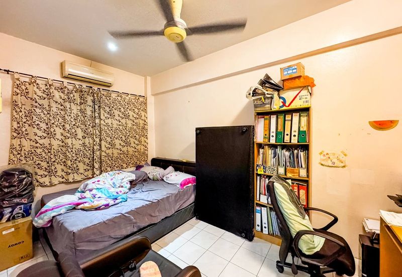 Pangsapuri Kasturi Tiara