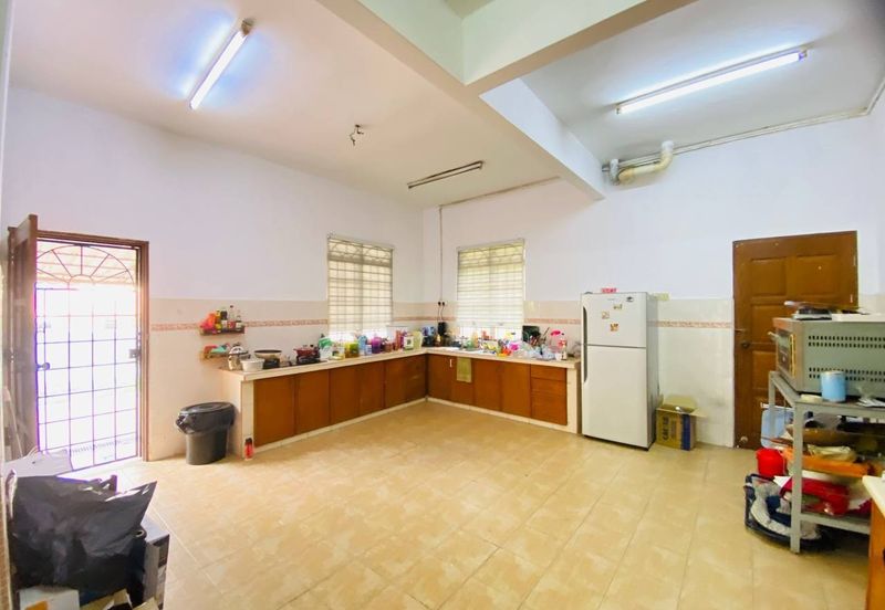 Jalan Sungai Ramai Dalam