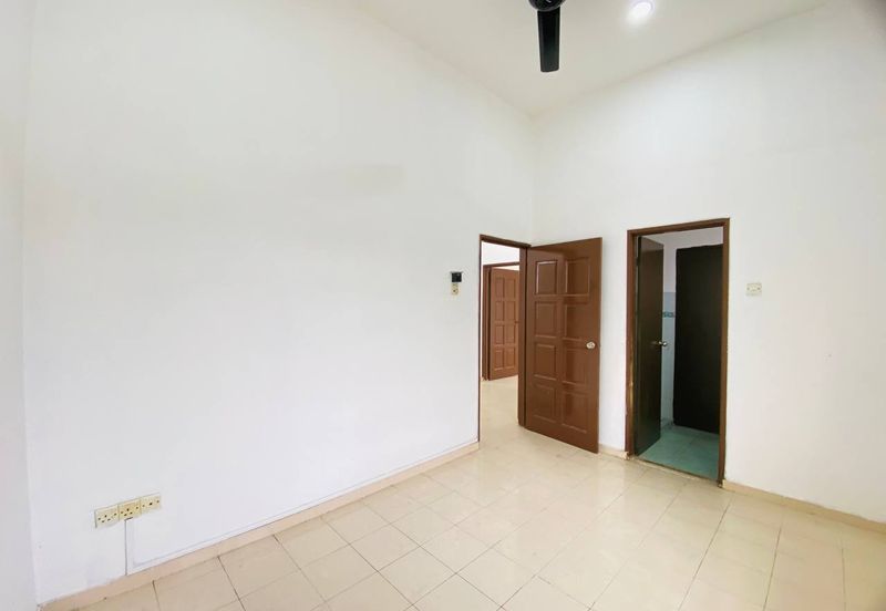 Jalan Sungai Ramai Dalam