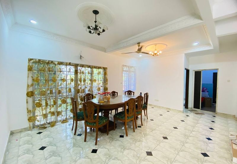 Jalan Sungai Ramai Dalam