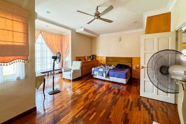 Seksyen 6, Bandar Country Homes