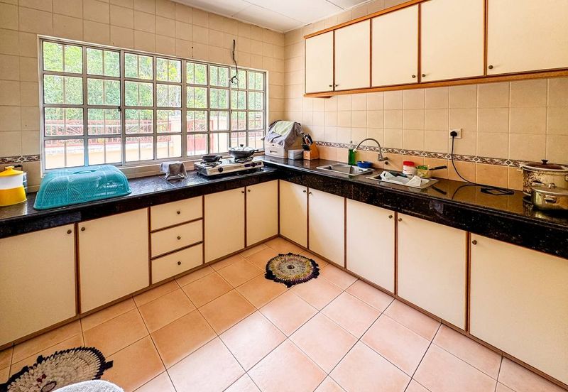 Seksyen 6, Bandar Country Homes