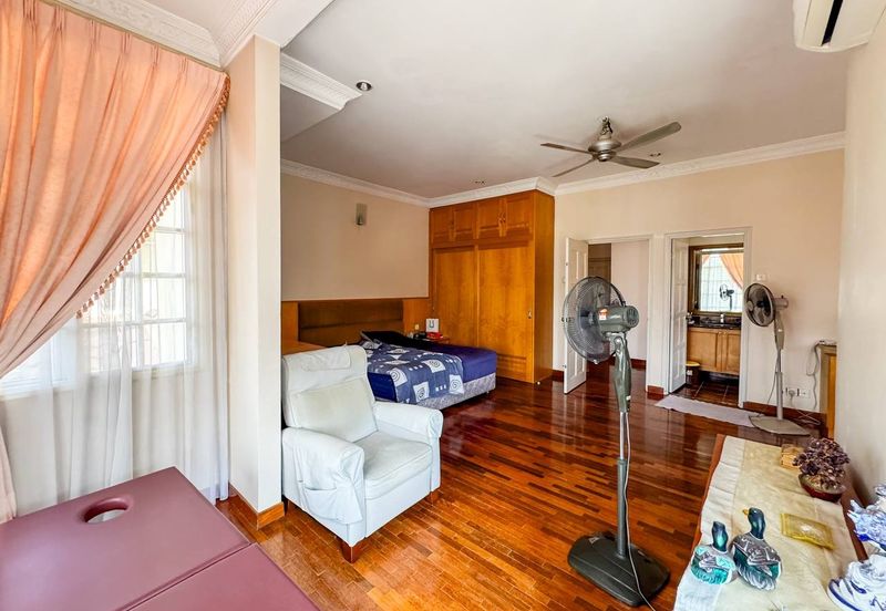 Seksyen 6, Bandar Country Homes