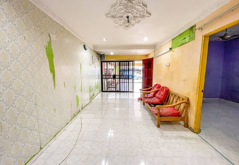 Batu 15 Lembah Mewah Kajang