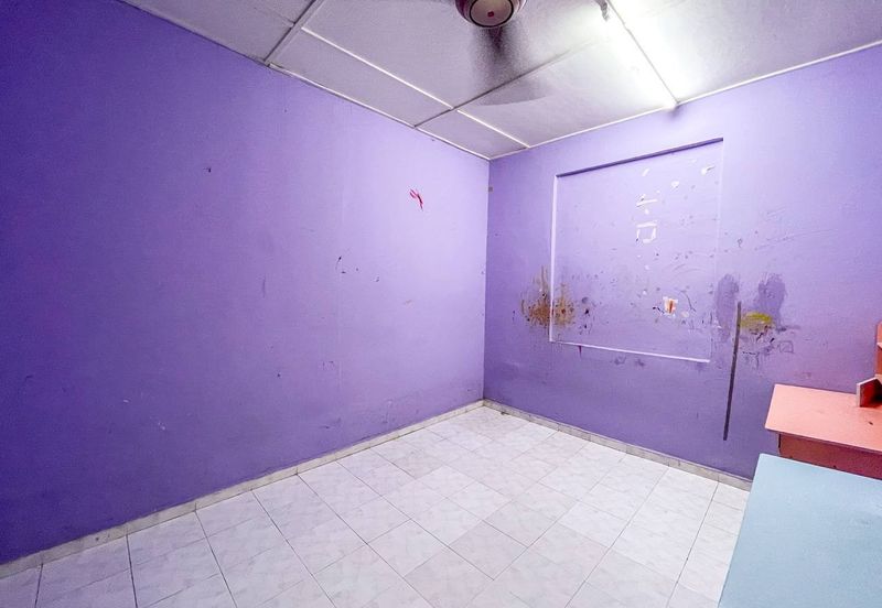 Batu 15 Lembah Mewah Kajang