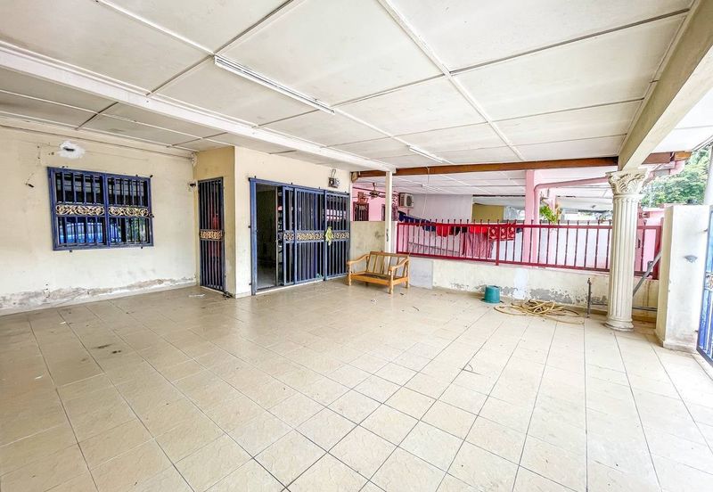 Batu 15 Lembah Mewah Kajang