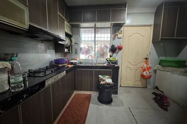 Jalan Saujana Puchong 1/4