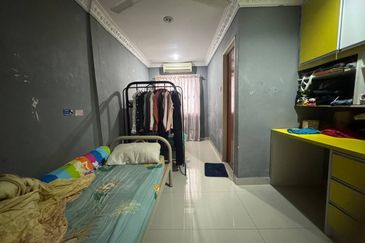 Jalan Saujana Puchong 1/4