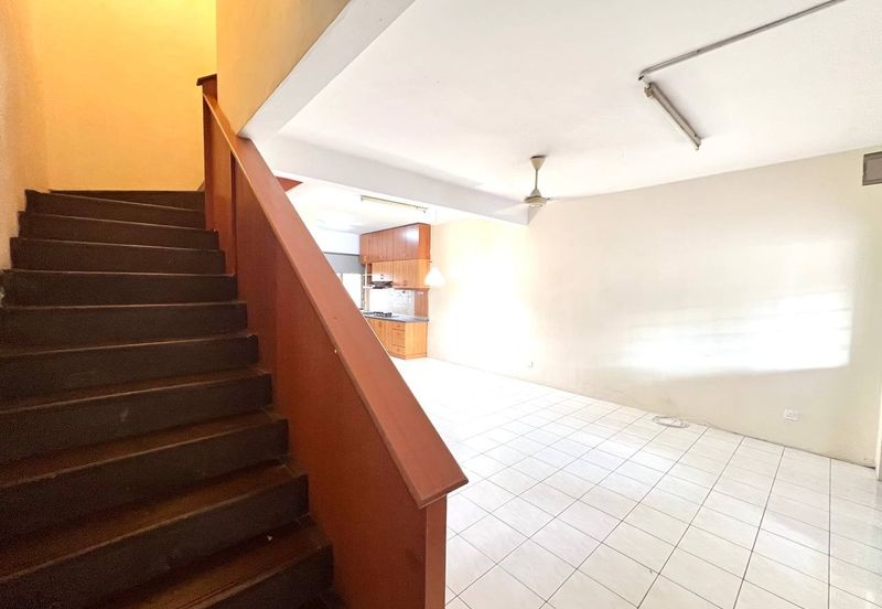 Taman Pinggiran Putra