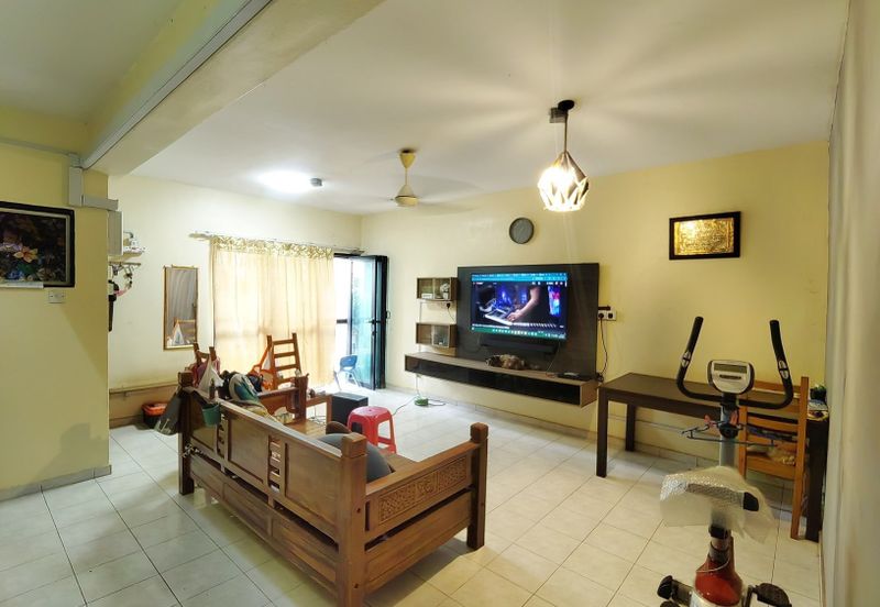 Jalan Taming Impian 1