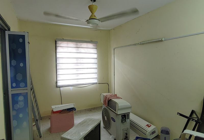 Jalan Taming Impian 1