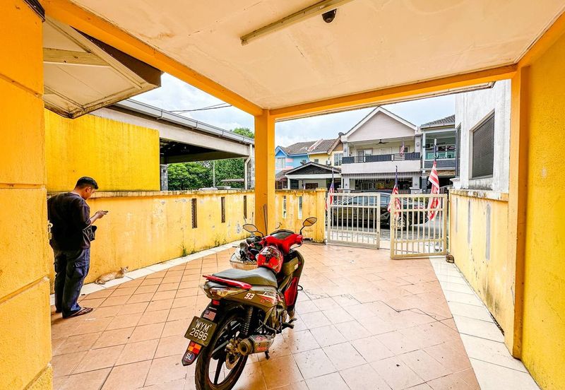 Jalan Impian Setia 10