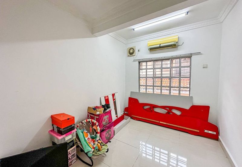 Jalan Impian Setia 10