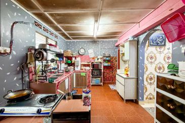 Taman Tasik Semenyih (Lake Residence)