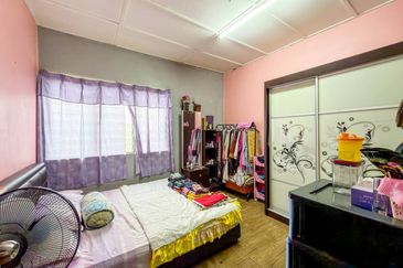 Taman Tasik Semenyih (Lake Residence)