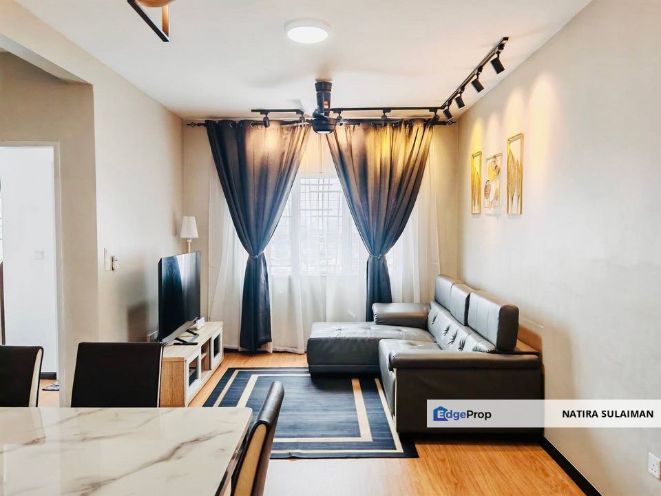 Pangsapuri D Kayangan Setia Ecohill Semenyih, Selangor, Kajang