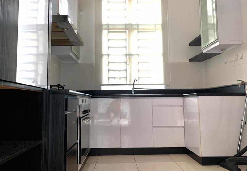 Freehold Fully furnished 1 Storey Semi-Detached House, Taman Nuri, Durian Tunggal 