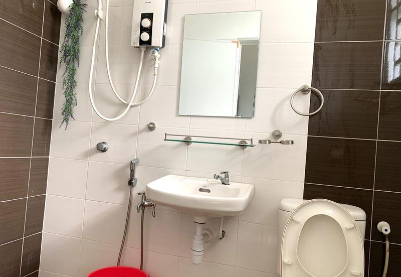 Freehold Fully furnished 1 Storey Semi-Detached House, Taman Nuri, Durian Tunggal 