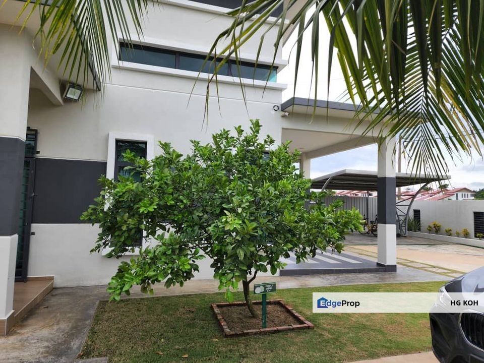 Nice Furnished 1 Storey Bungalow at Tanjung Minyak, Melaka with fruits trees, Melaka, Bukit Rambai