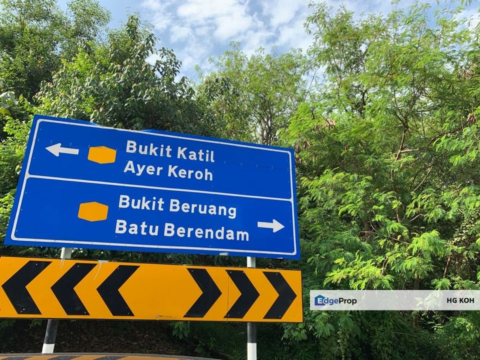 Freehold Roadside Ayer Keroh, Melaka, Ayer Keroh