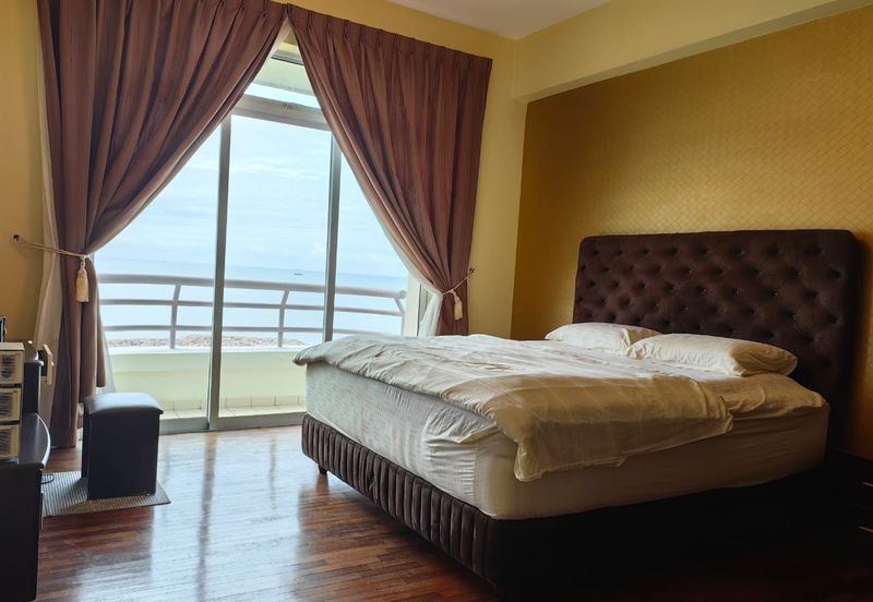 Ocean Palms Condominium