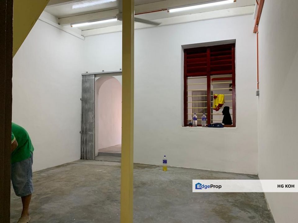 2 storey shoplot Jalan Temenggong, Bukit Cina, Melaka , Melaka, Melaka Tengah