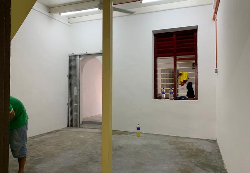 2 storey shoplot Jalan Temenggong, Bukit Cina, Melaka 