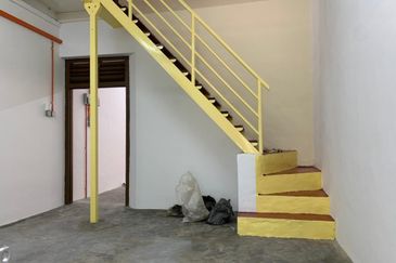 2 storey shoplot Jalan Temenggong, Bukit Cina, Melaka 