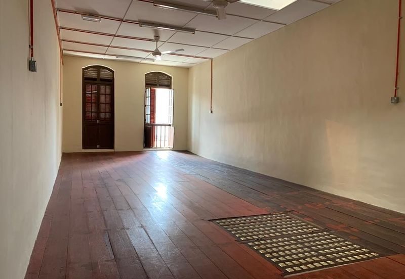 2 storey shoplot Jalan Temenggong, Bukit Cina, Melaka 