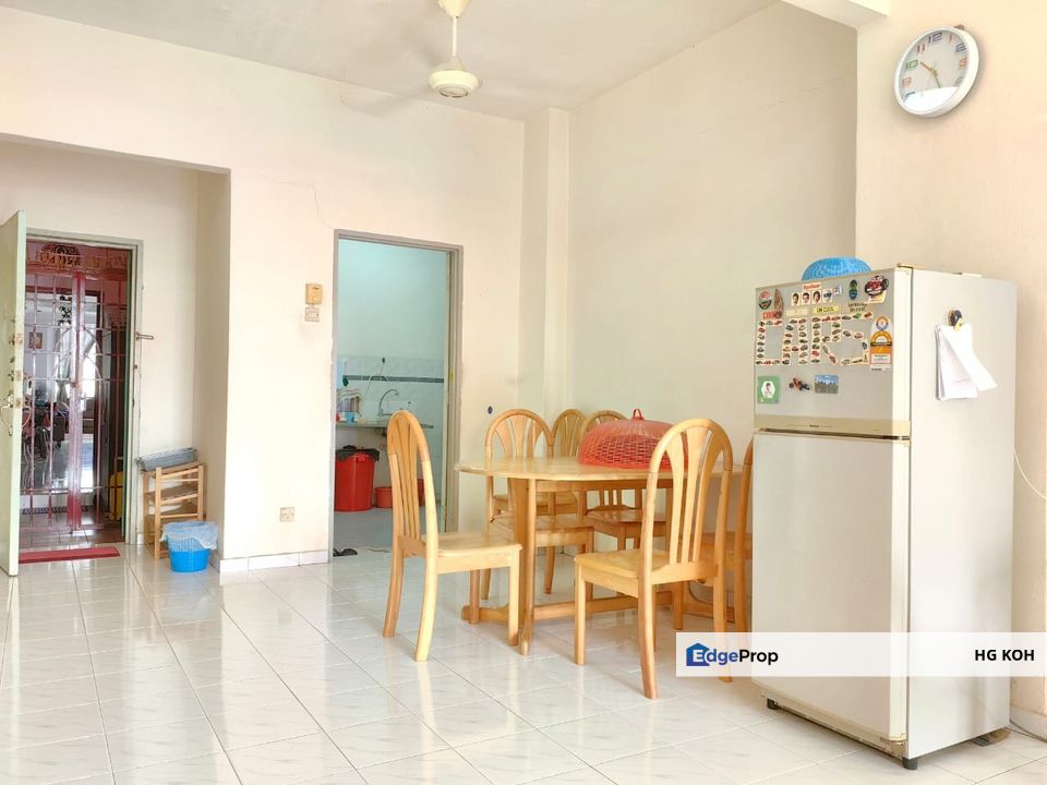 Furnished Straits Court Condominium Pasir Emas, Ujong Pasir, Melaka, Ujong Pasir