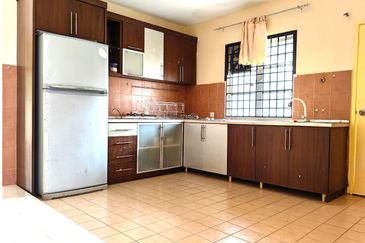 Corner 2 Storey Terrace House Taman Melaka Perdana, Ayer Keroh