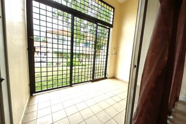 Corner 2 Storey Terrace House Taman Melaka Perdana, Ayer Keroh