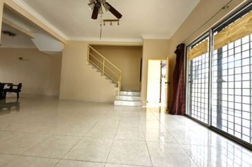 Corner 2 Storey Terrace House Taman Melaka Perdana, Ayer Keroh