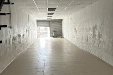 2 storey shoplot Jalan Bunga Raya, City