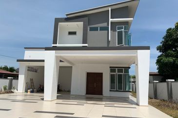 Freehold 2 Storey Bungalow House Taman Bukit Senjuang, Melaka