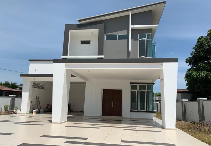 Freehold 2 Storey Bungalow House Taman Bukit Senjuang, Melaka