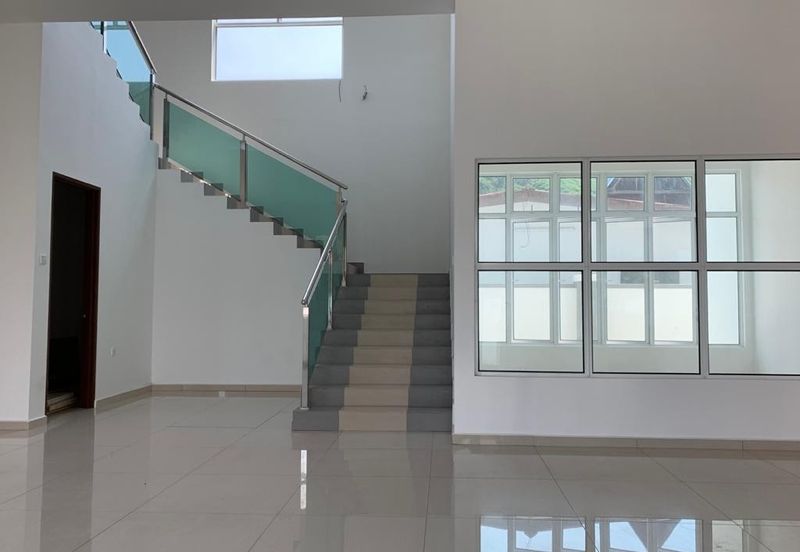 Freehold 2 Storey Bungalow House Taman Bukit Senjuang, Melaka