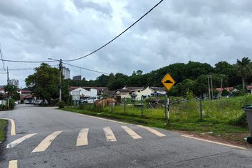 Freehold Residential Development Land Jalan Johor, Semabok 