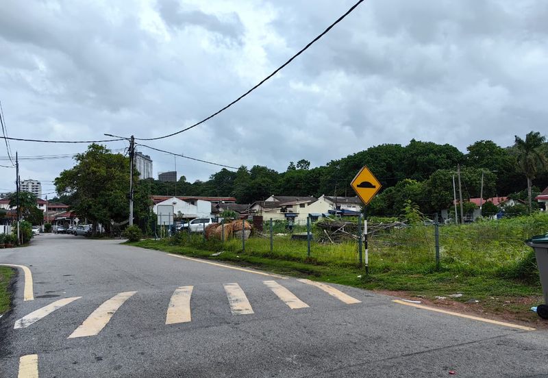 Freehold Residential Development Land Jalan Johor, Semabok 