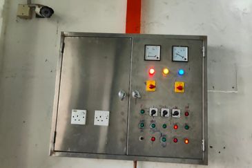 1 1/2 storey Semi-D Factory Taman Perindustrian Merdeka, Batu Berendam