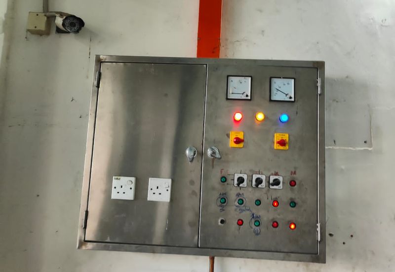 1 1/2 storey Semi-D Factory Taman Perindustrian Merdeka, Batu Berendam