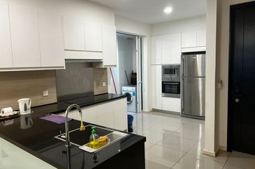 THE SHORE @ MALACCA RIVER