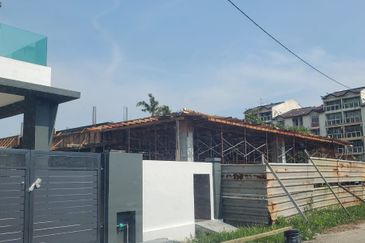 Freehold 2 Storey Semi Detached House Kampung Lapan, Melaka