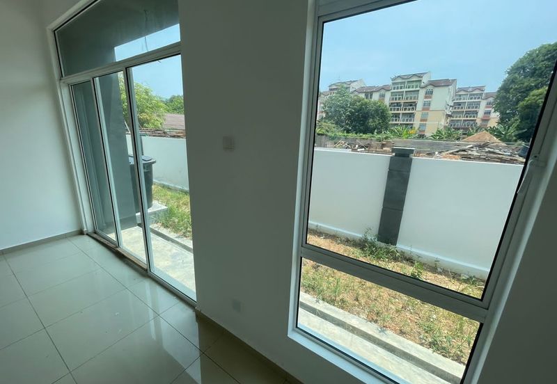 Freehold 2 Storey Semi Detached House Kampung Lapan, Melaka