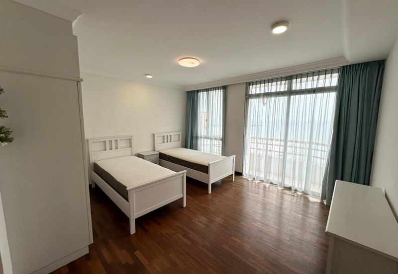 Ocean Palms Condominium