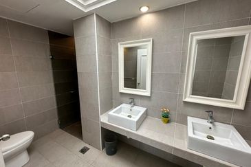 Ocean Palms Condominium